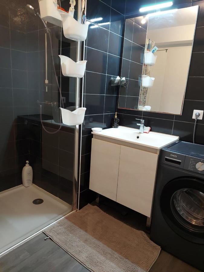 Appartement Entier T3# 2 Chambres 1 Salon رينز المظهر الخارجي الصورة